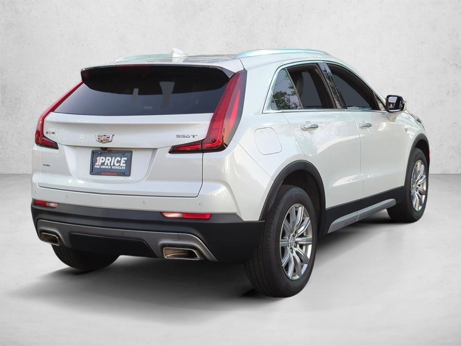 2023 Cadillac XT4 AWD 4dr Premium Luxury