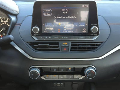 2022 Nissan Altima 2.5 SR Sedan