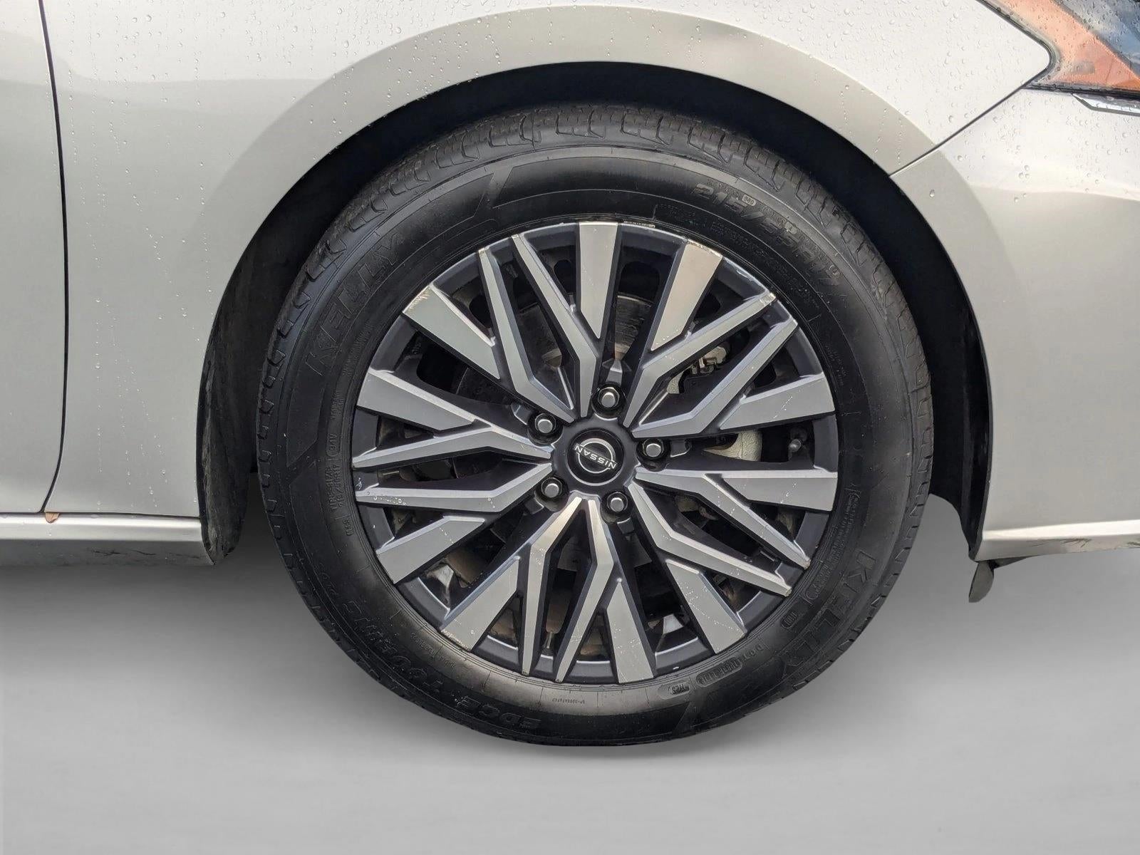 2024 Nissan Altima 2.5 SV Sedan