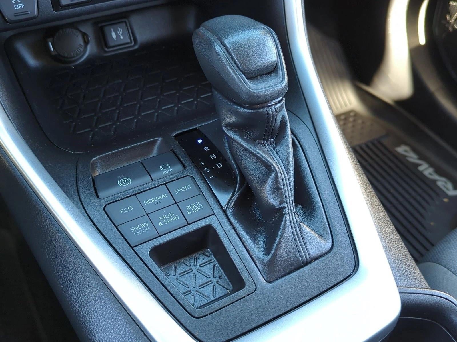 2019 Toyota RAV4 XLE AWD (Natl)