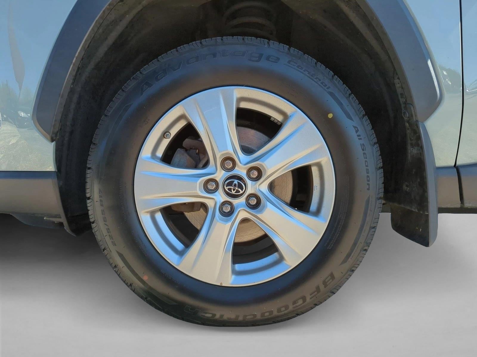 2019 Toyota RAV4 XLE AWD (Natl)