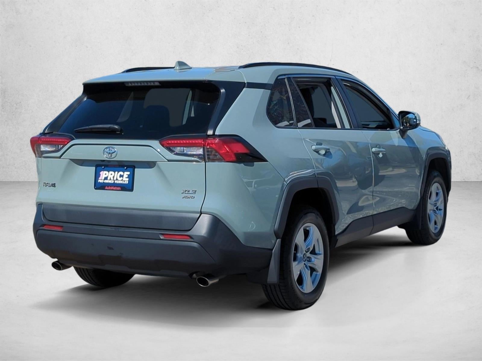 2019 Toyota RAV4 XLE AWD (Natl)