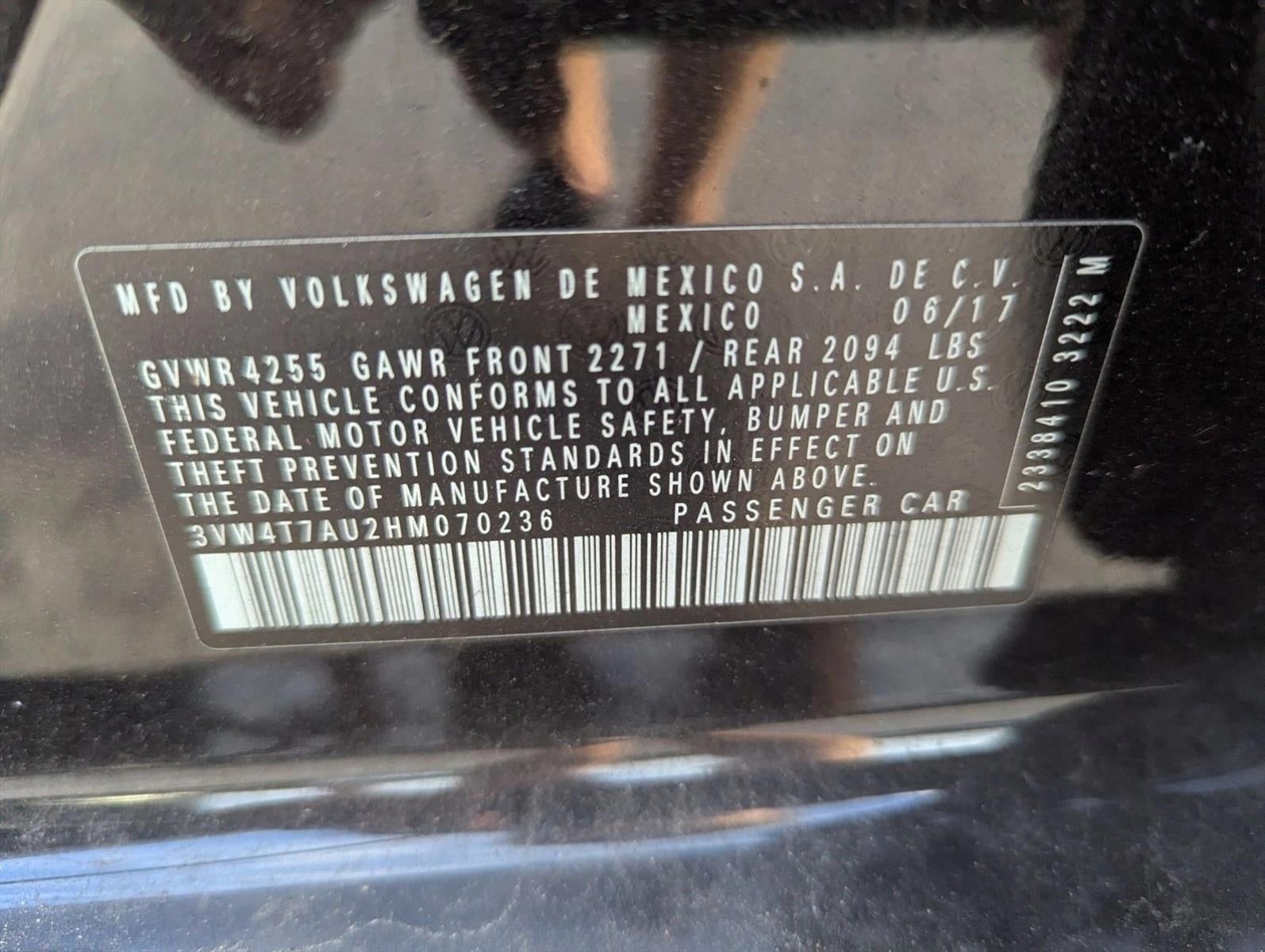 2017 Volkswagen Golf GTI 2.0T 4-Door S DSG