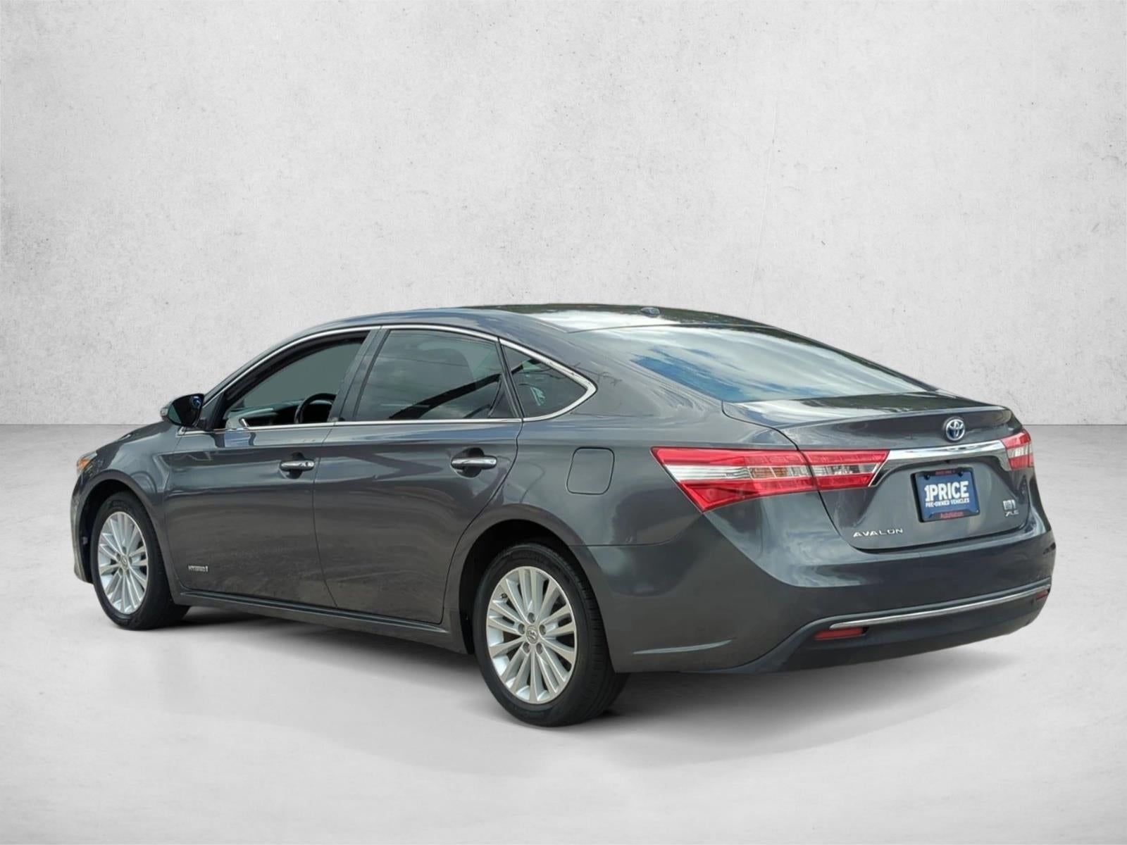 2013 Toyota Avalon Hybrid 4dr Sdn XLE Touring (Natl)