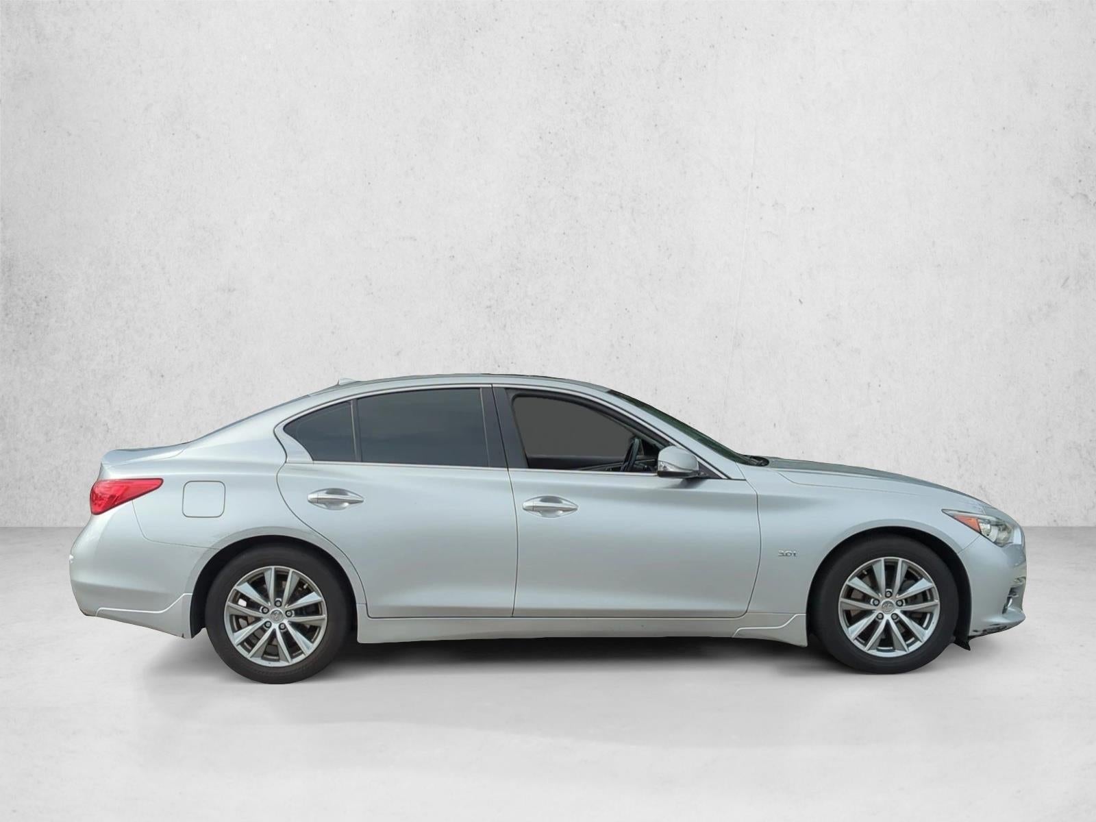 2016 INFINITI Q50 3.0t AWD Premium