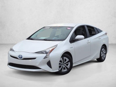 2016 Toyota Prius 5dr HB Two Eco (Natl)