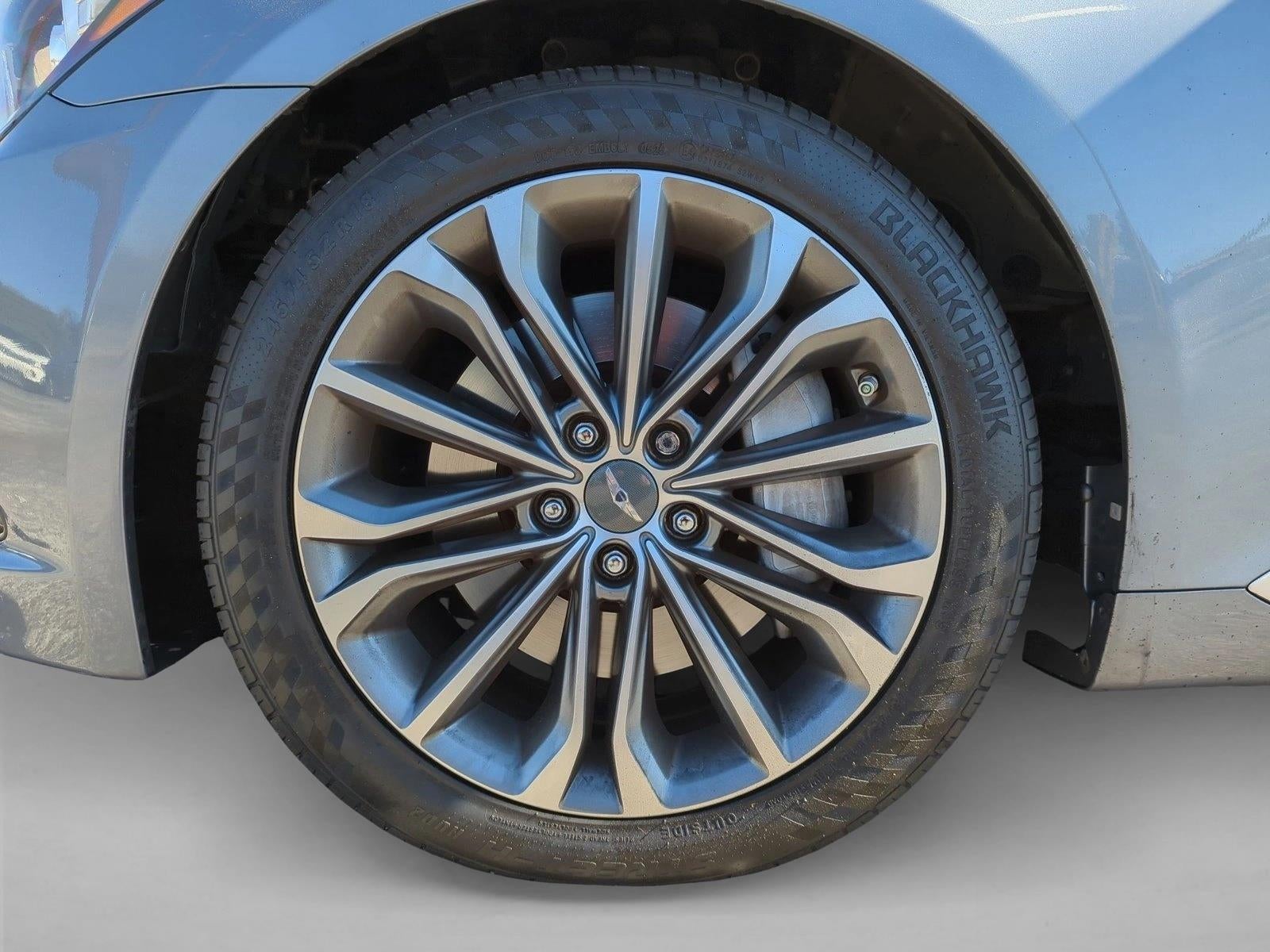 2016 Hyundai GENESIS 4dr Sdn V6 3.8L AWD