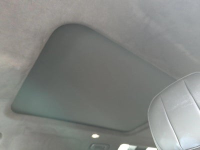 2025 Land Rover Defender 110 P525 V8