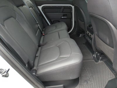 2025 Land Rover Defender 110 P525 V8