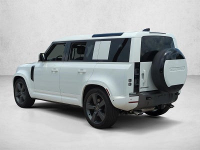 2025 Land Rover Defender 110 P525 V8