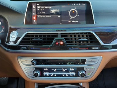 2020 BMW 750i xDrive Sedan