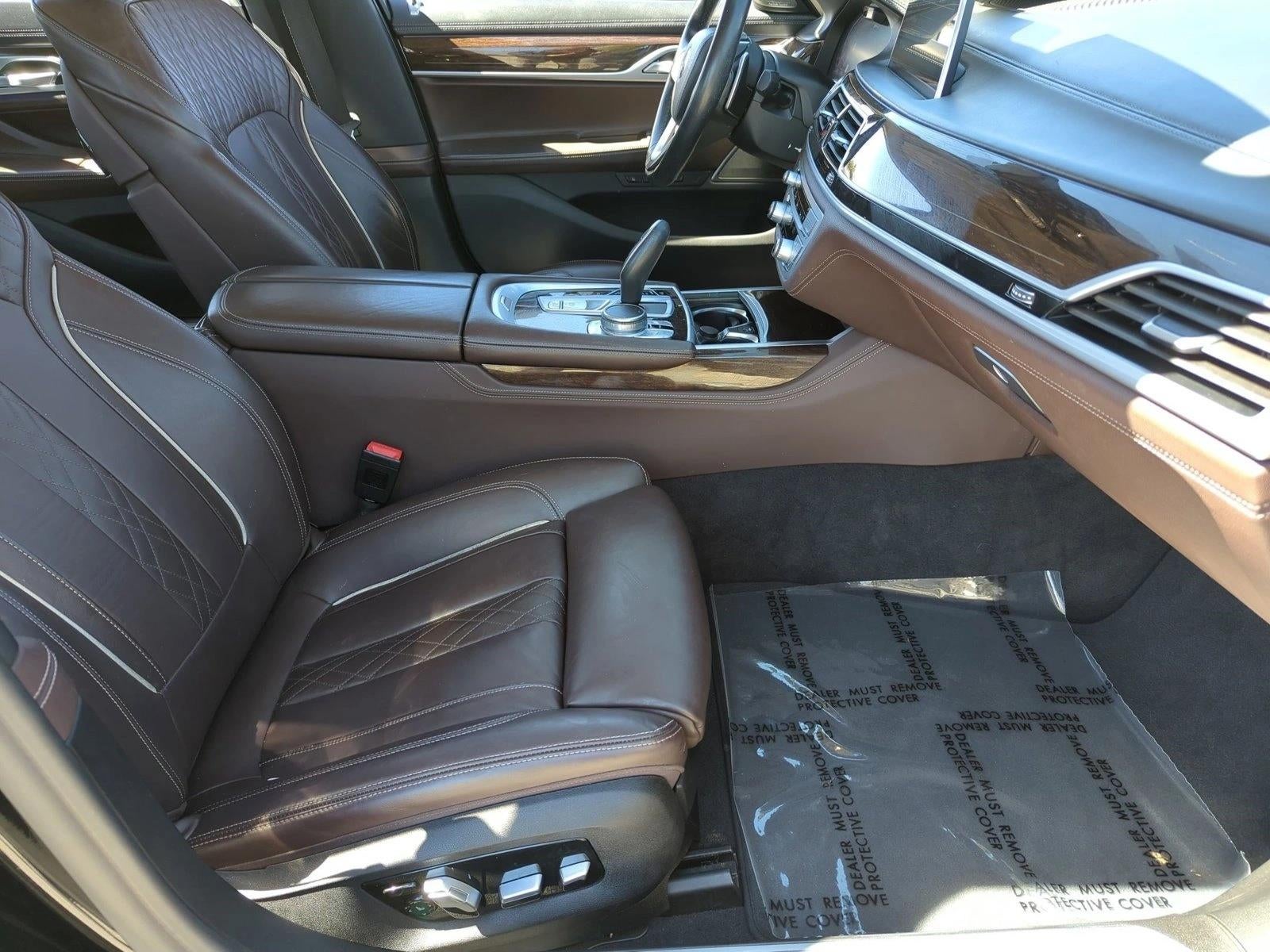 2021 BMW 745e xDrive Plug-In Hybrid