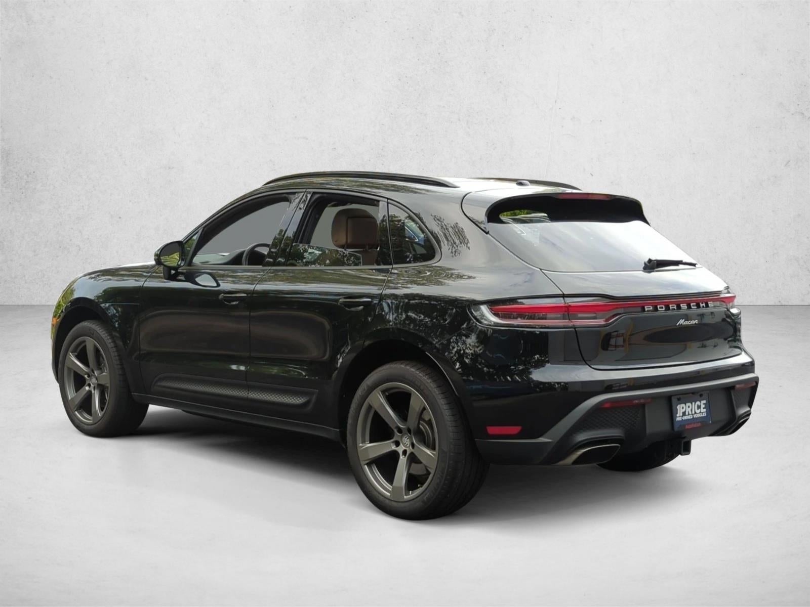 2025 Porsche Macan AWD