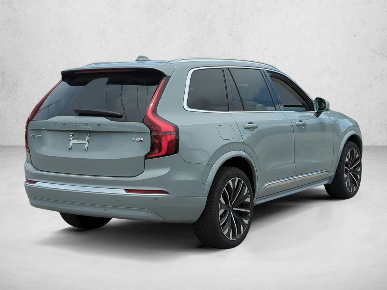 2025 Volvo XC90 Plug-In Hybrid 2025.5 T8 AWD Ultra 7-Seater