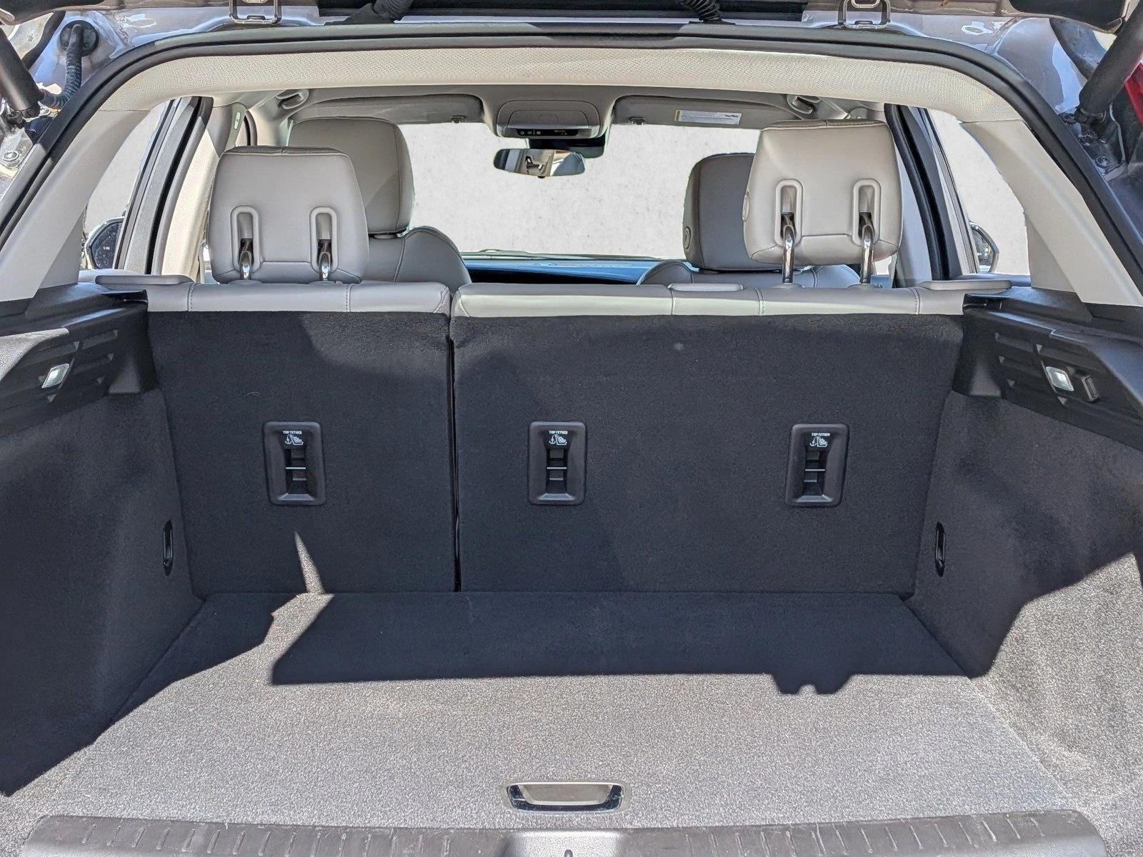 2023 Cadillac XT4 FWD 4dr Luxury