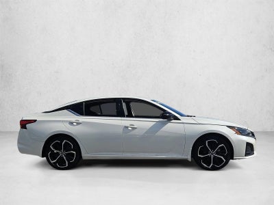 2024 Nissan Altima 2.5 SR Sedan