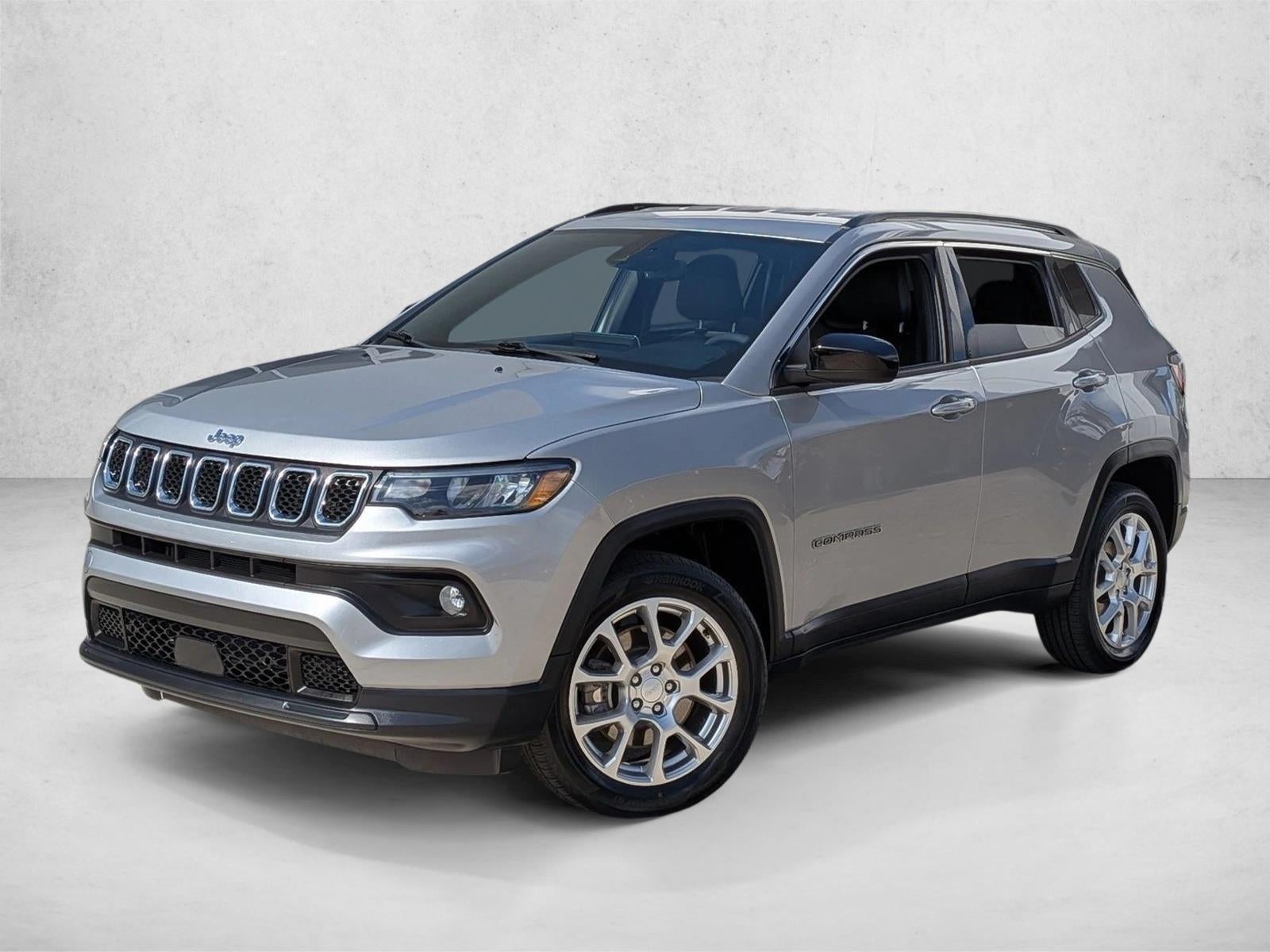2023 Jeep Compass Latitude Lux 4x4