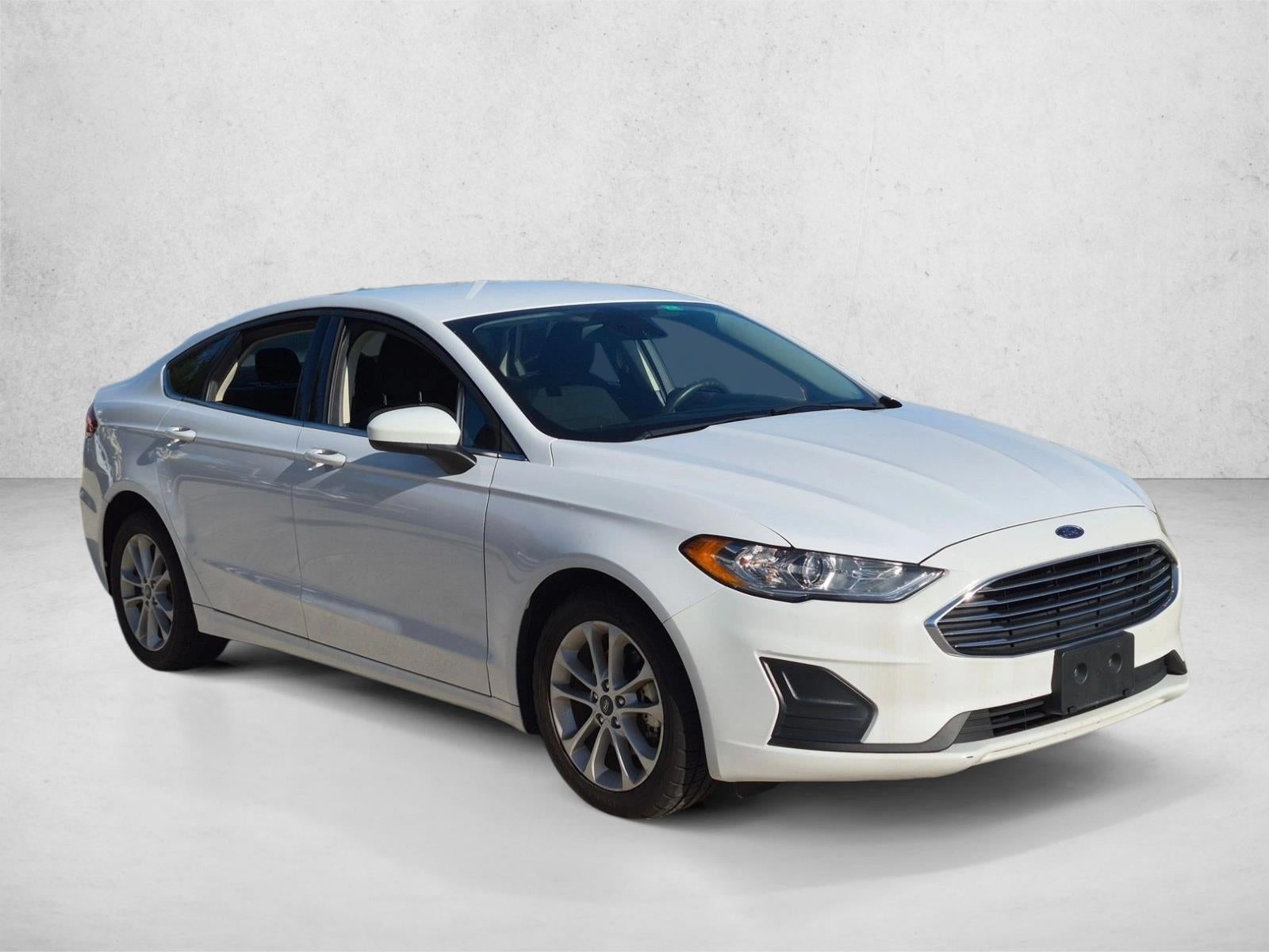 2020 Ford Fusion SE FWD
