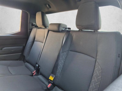 2026 Toyota Tacoma 4WD 4WD SR5 Double Cab 5' Bed AT (GS)