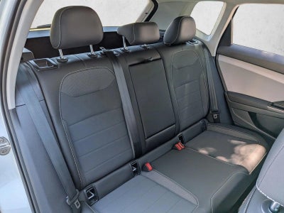 2023 Volkswagen Taos SE FWD