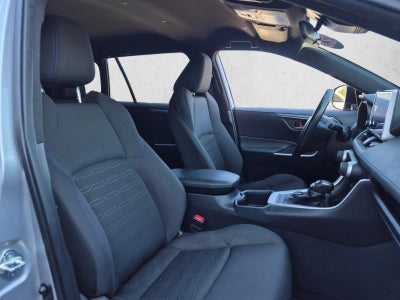 2023 Toyota RAV4 Hybrid SE AWD (Natl)
