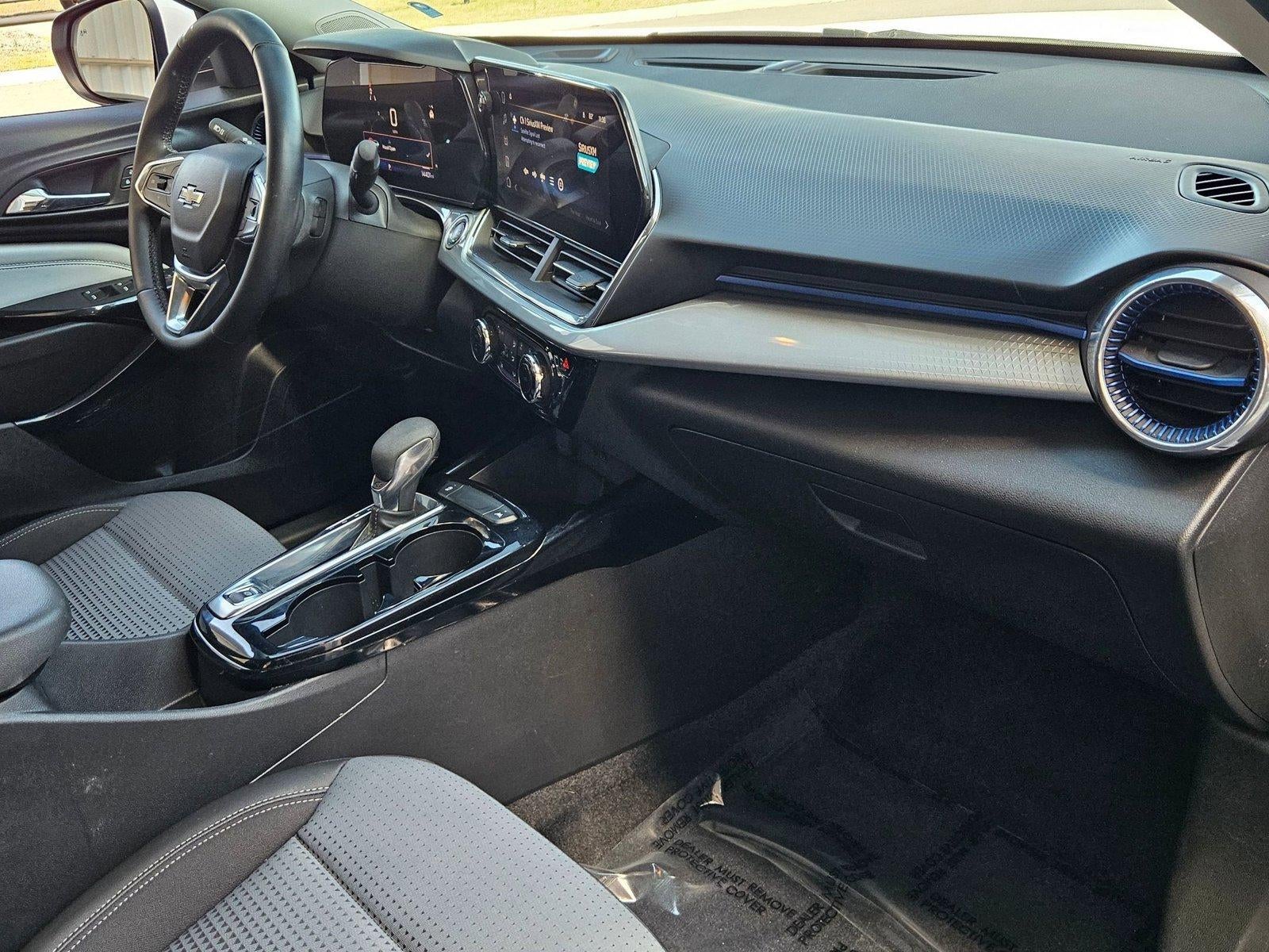 2024 Chevrolet Trax FWD 4dr LT