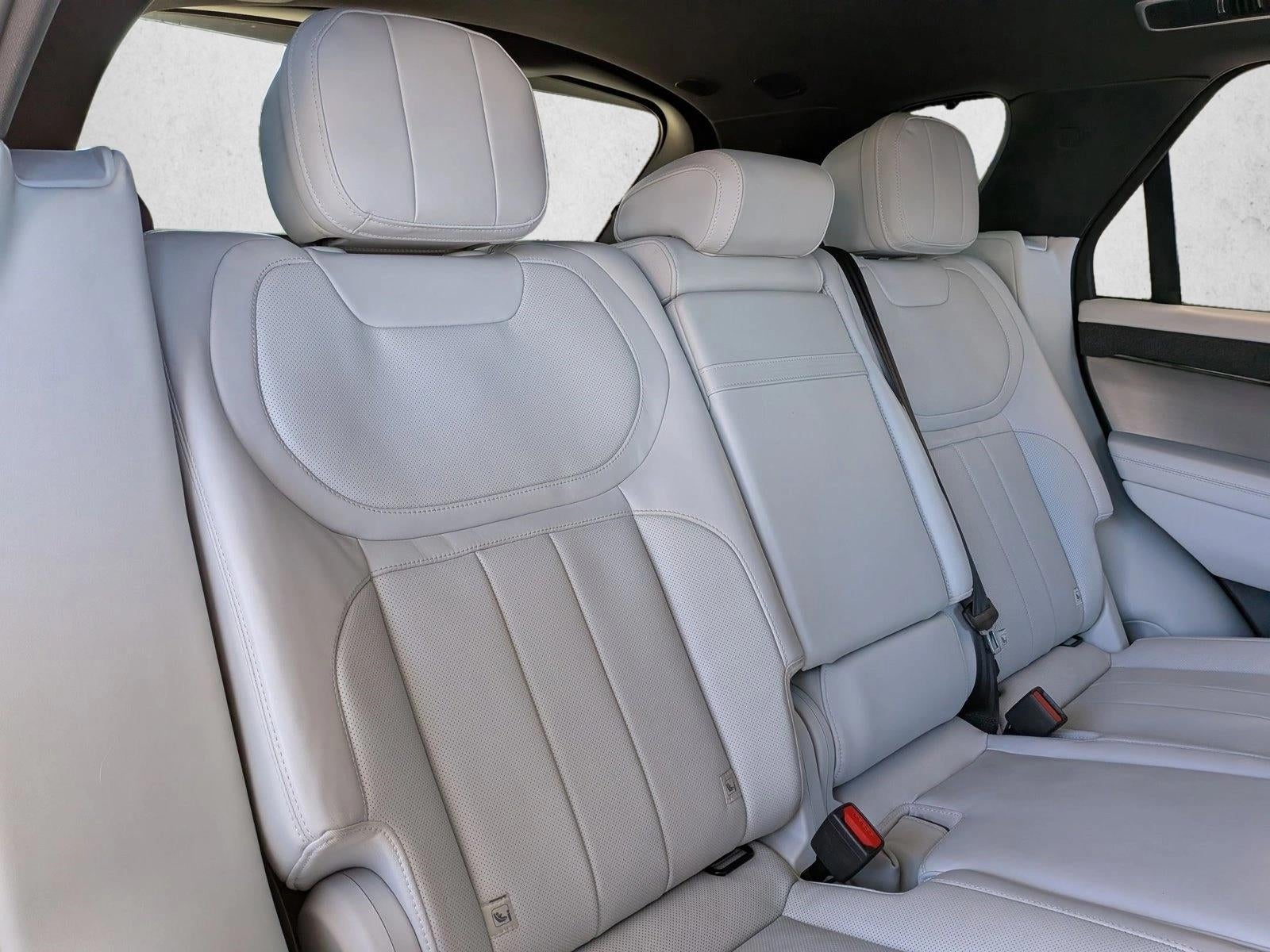 2023 Land Rover Range Rover Sport P360 SE