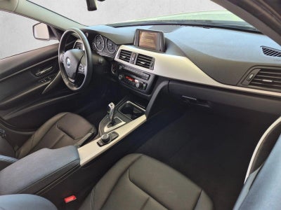 2015 BMW 320i Sedan