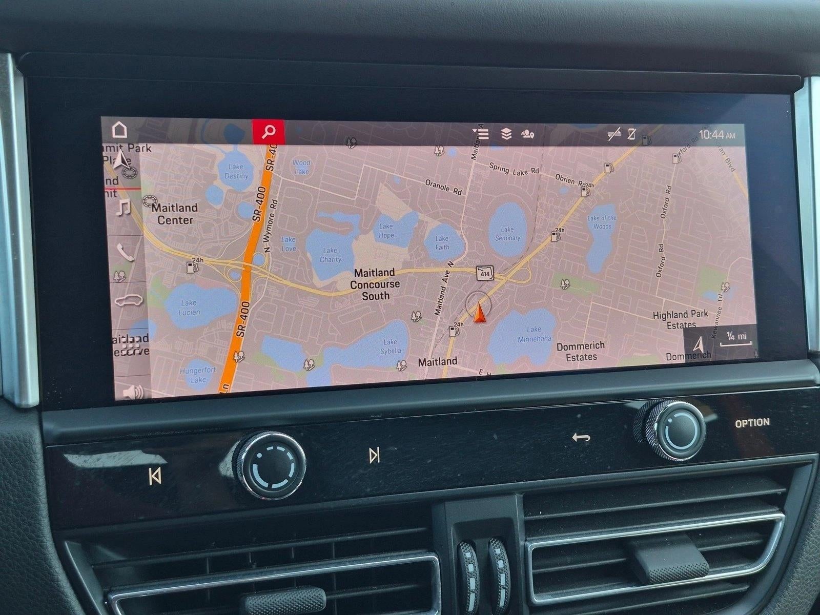 2024 Porsche Macan AWD