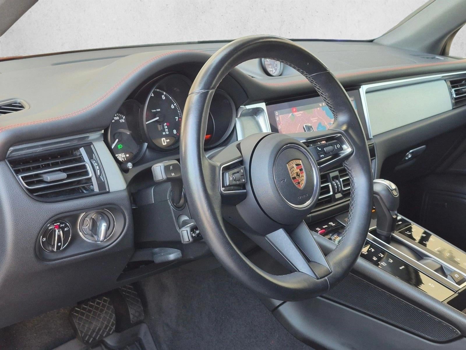2024 Porsche Macan AWD