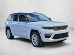 2023 Jeep Grand Cherokee Summit 4x2