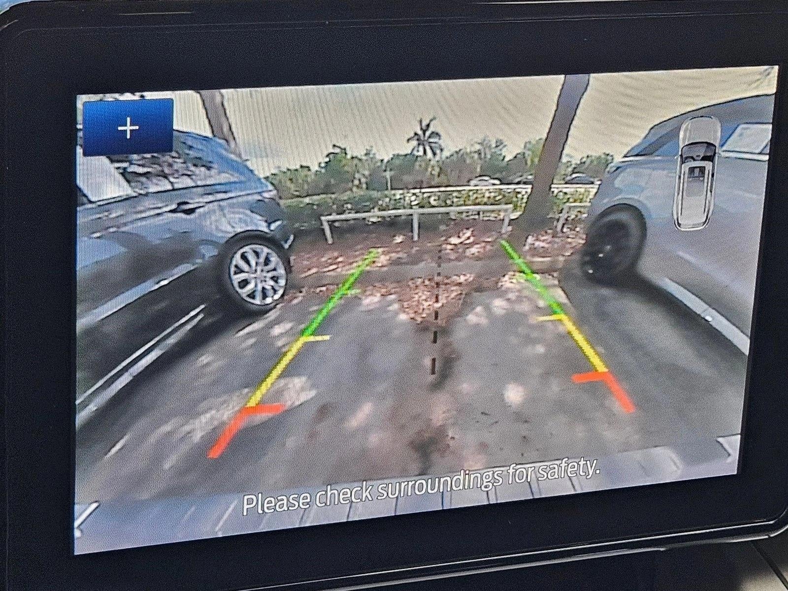 2023 Ford Explorer XLT RWD