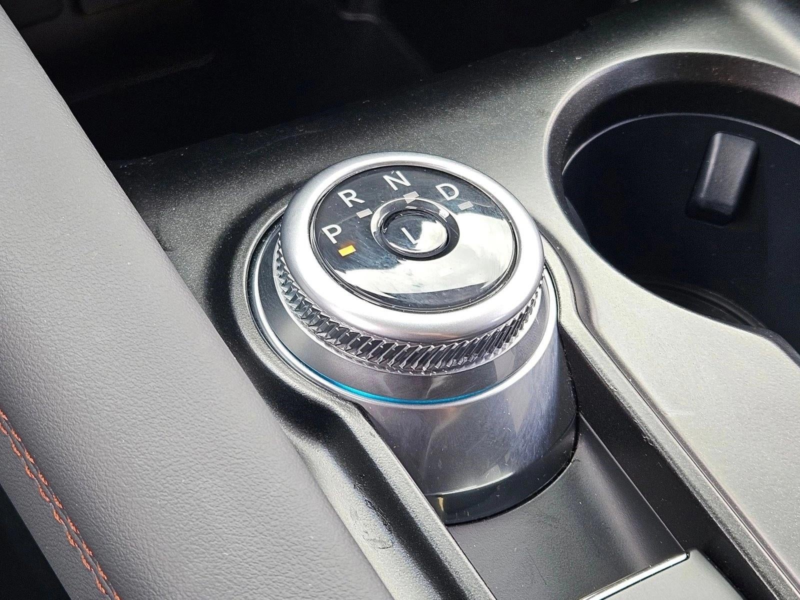 2025 Ford Explorer Active RWD