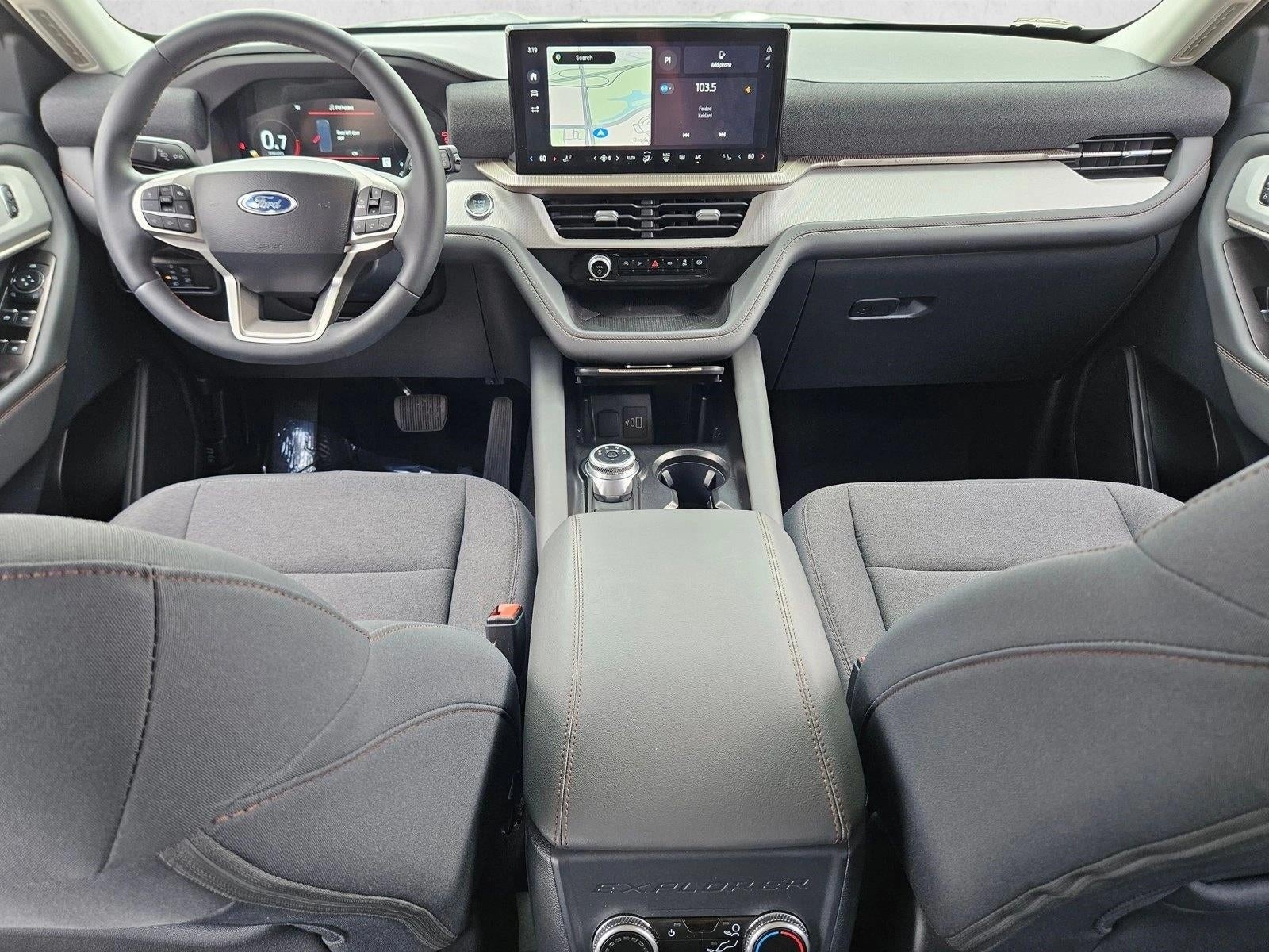 2025 Ford Explorer Active RWD