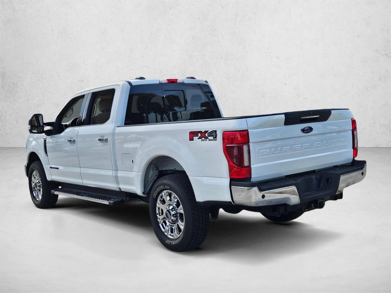 2020 Ford Super Duty F-250 SRW LARIAT 4WD Crew Cab 6.75' Box