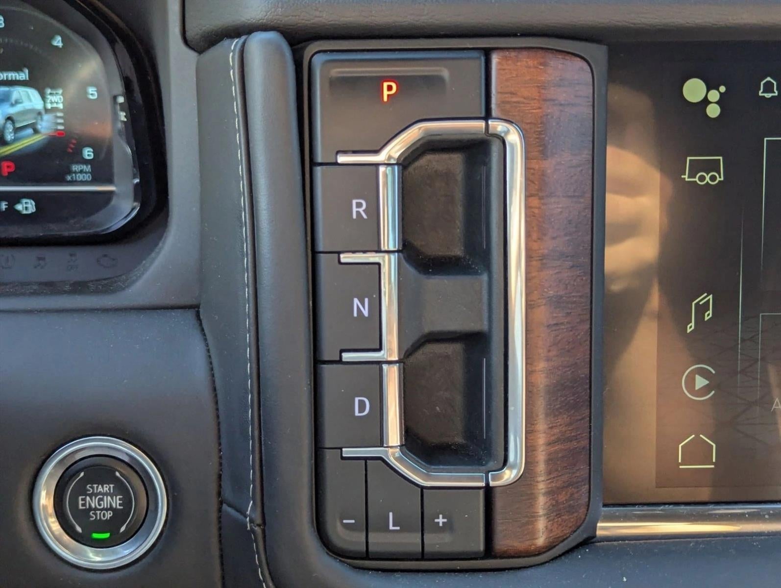 2023 GMC Yukon XL 4WD 4dr Denali Ultimate