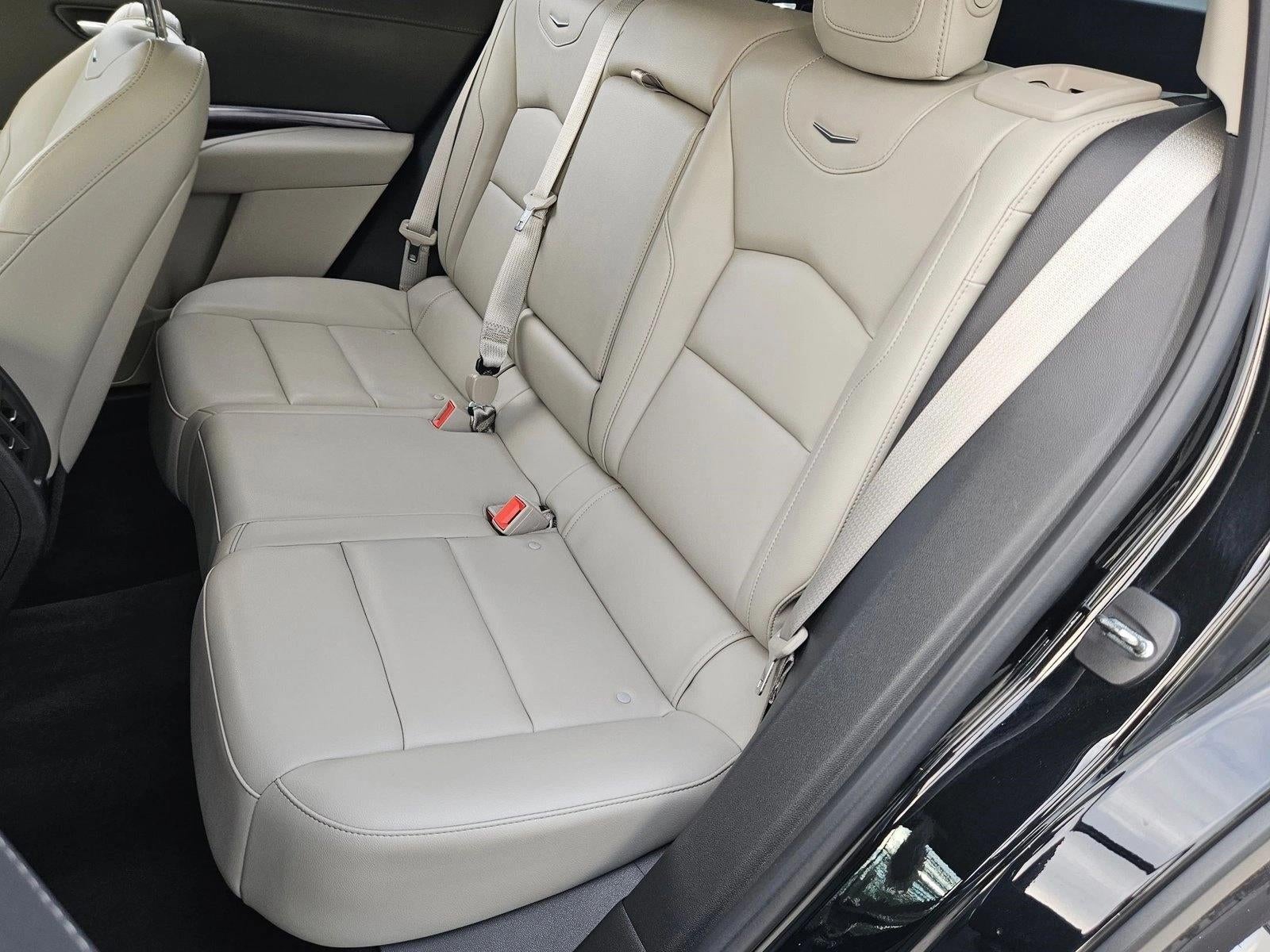 2022 Cadillac XT4 FWD 4dr Luxury