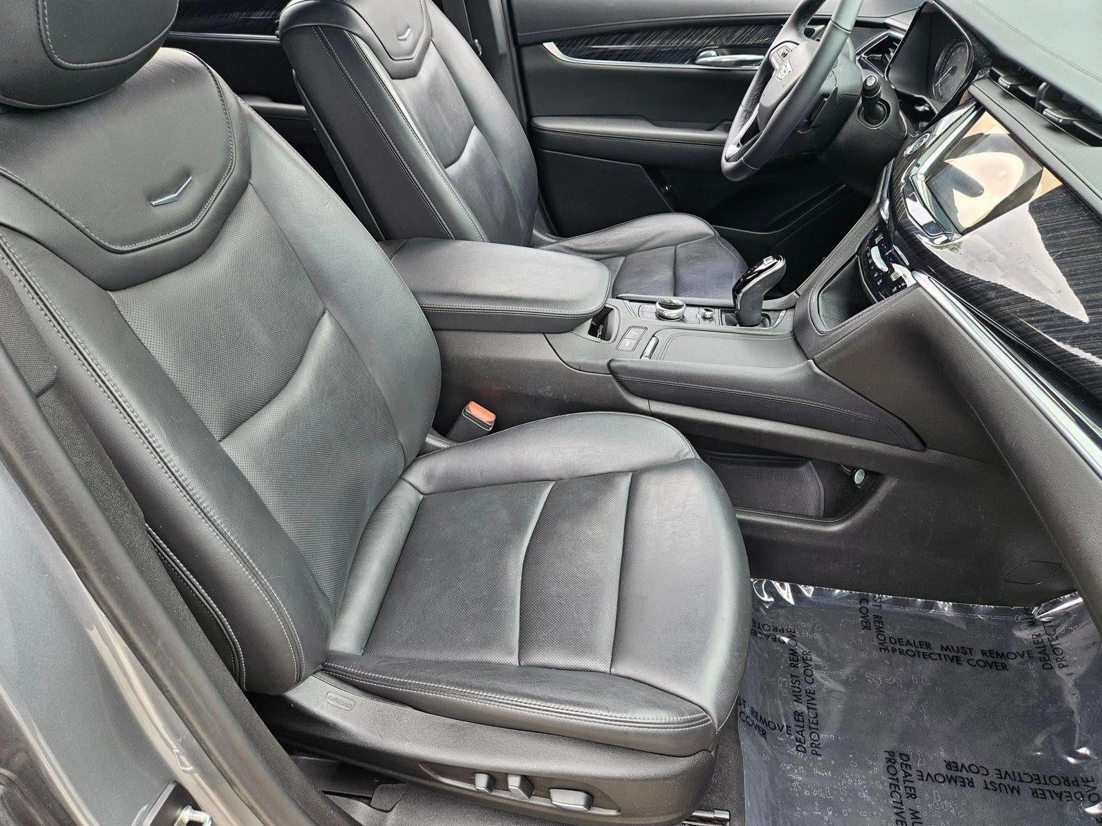 2023 Cadillac XT6 FWD 4dr Premium Luxury