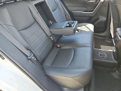 2025 Toyota RAV4 XLE Premium FWD (Natl)