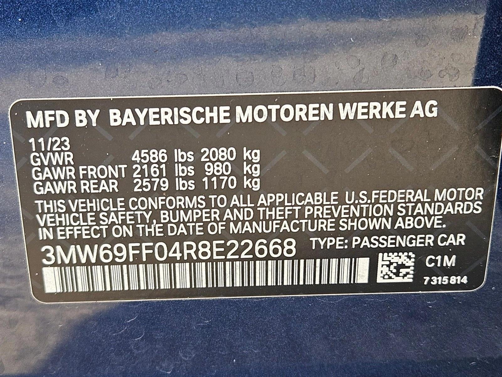 2024 BMW 330i Sedan