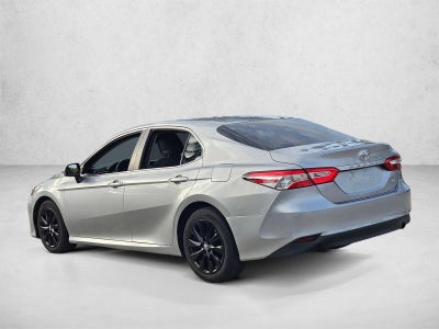 2018 Toyota Camry LE Auto (SE)