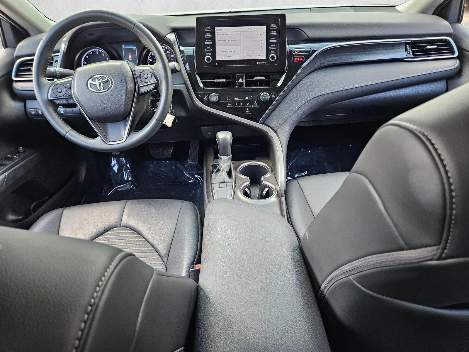 2023 Toyota Camry SE Auto (SE)