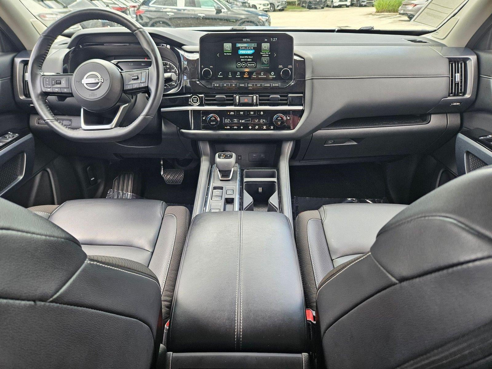 2024 Nissan Pathfinder SL 2WD