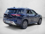 2024 Nissan Pathfinder SL 2WD