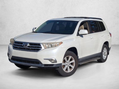 2013 Toyota Highlander FWD 4dr I4 Plus (Natl)
