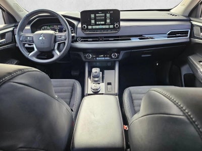 2023 Mitsubishi Outlander SE Special Edition FWD