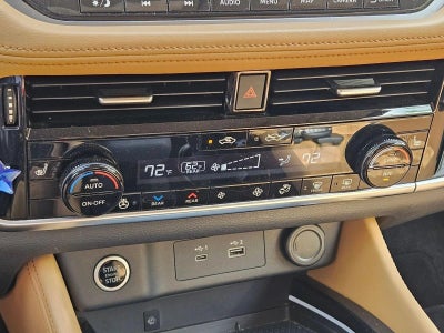 2022 Nissan Rogue FWD Platinum
