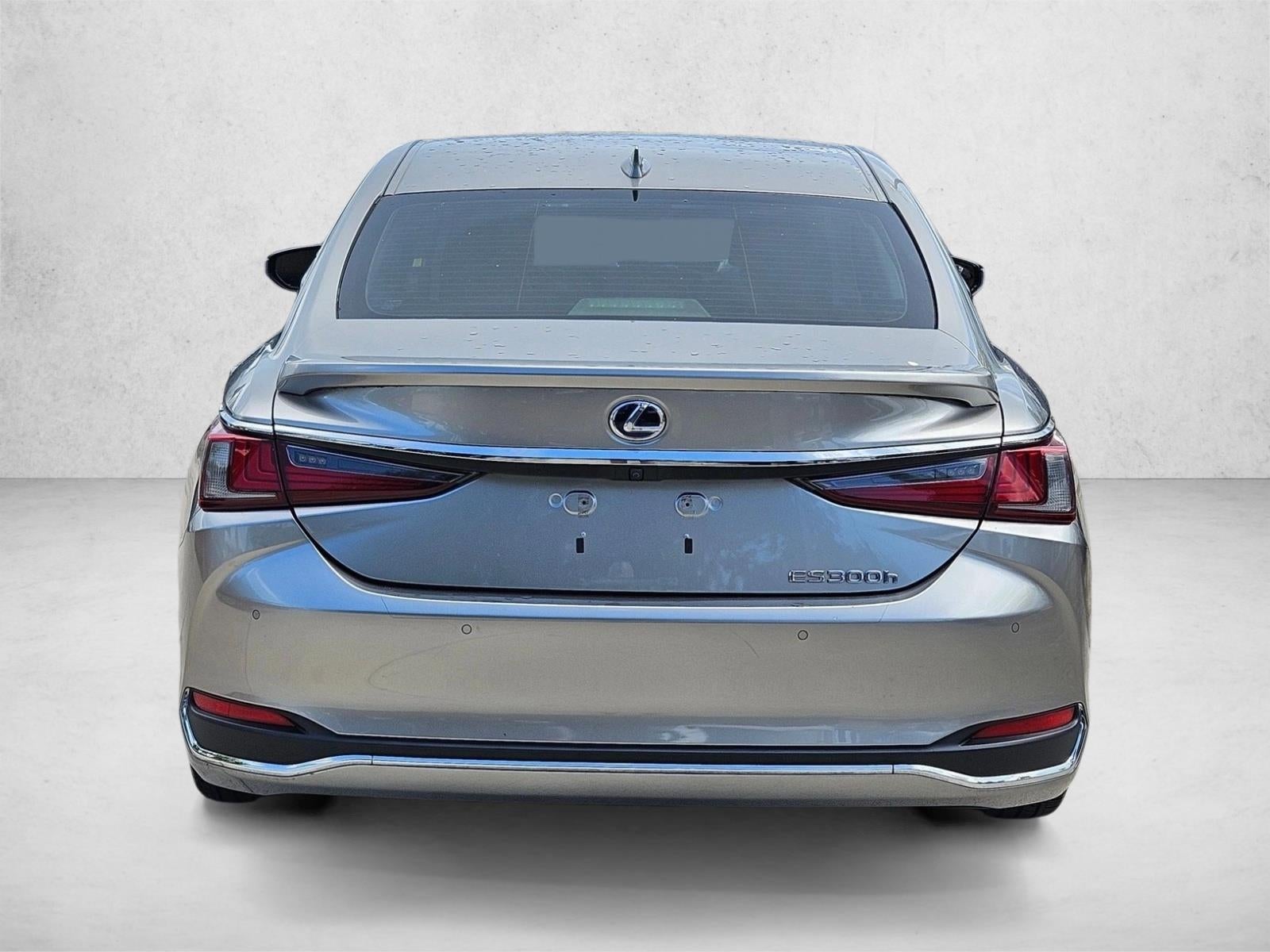 2019 Lexus ES 300h Luxury FWD