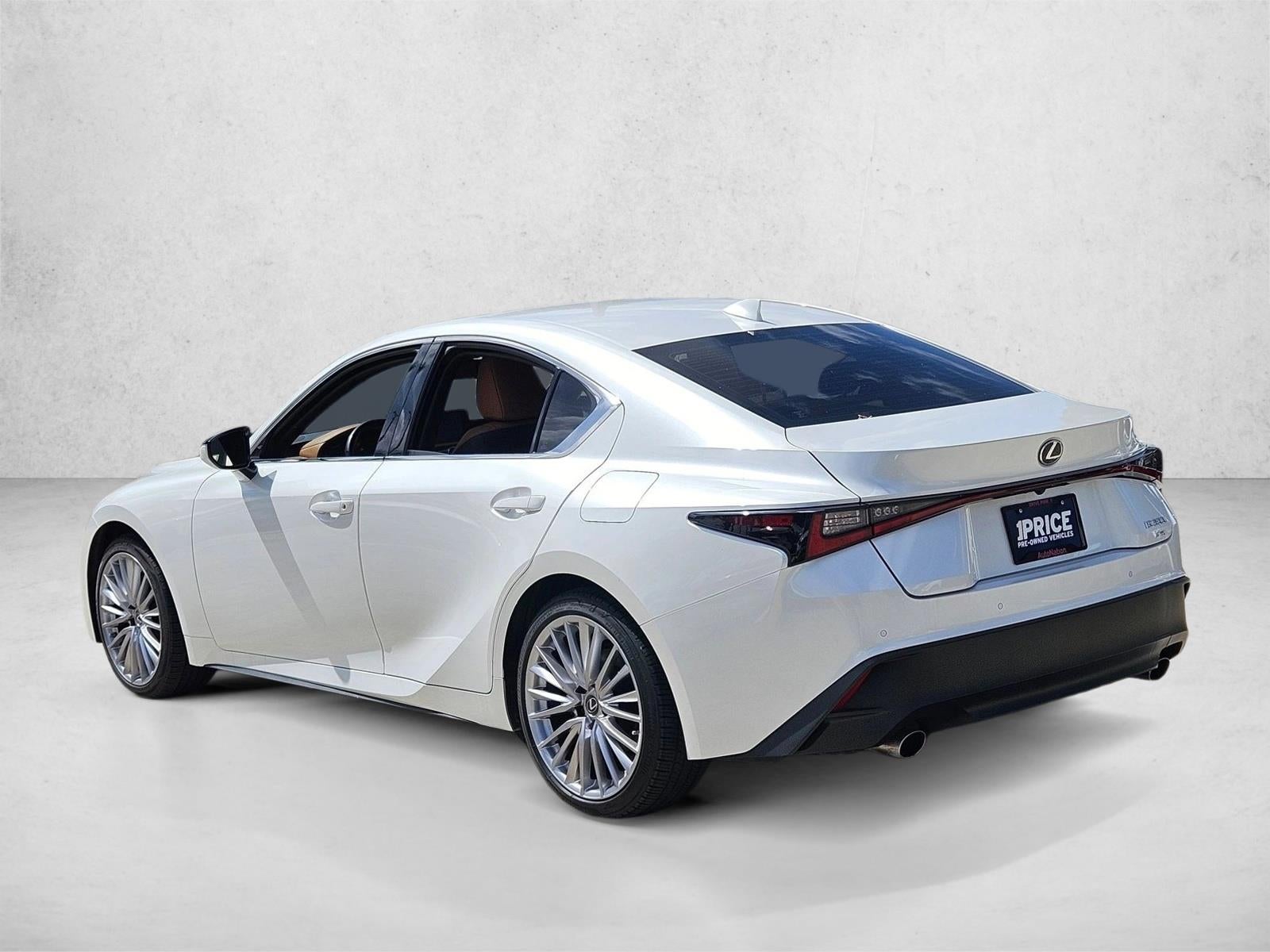 2022 Lexus IS 300 AWD