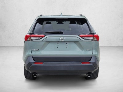 2022 Toyota RAV4 XLE FWD (GS)